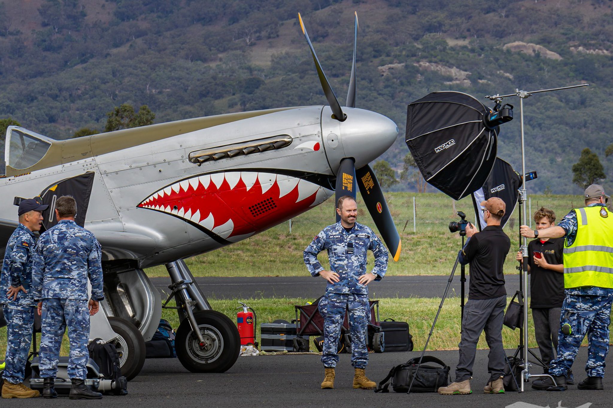 100 Squadron RAAF production, MagMod-controlled lighting setup